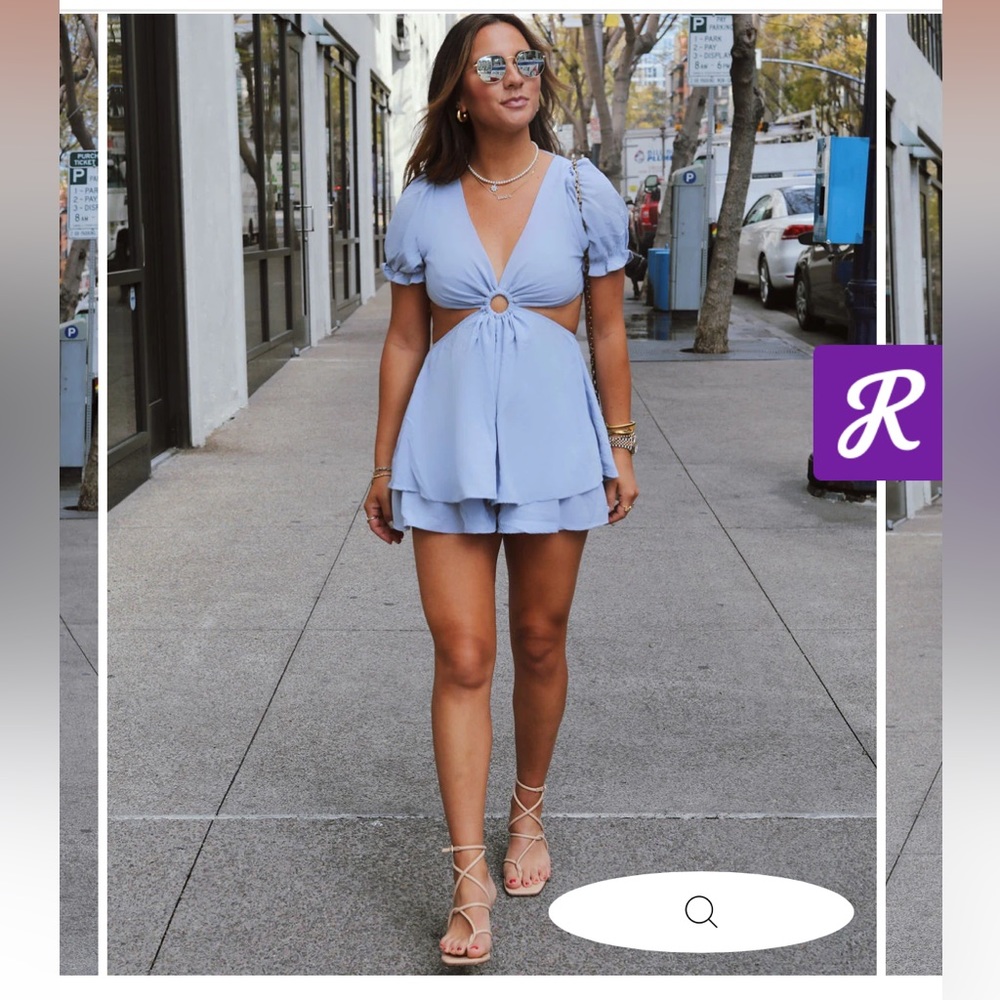 BONITA PUFF SLEEVE CUTOUT ROMPER - LIGHT BLUE